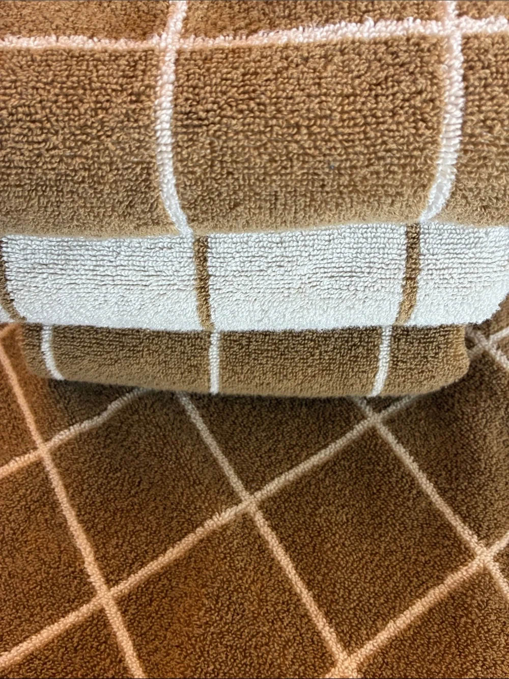 4 Brooklinen Reversible Grid Pattern Hand Towels